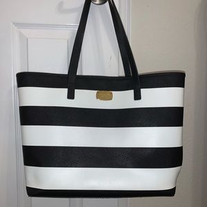 Micheal Kors Large Purse